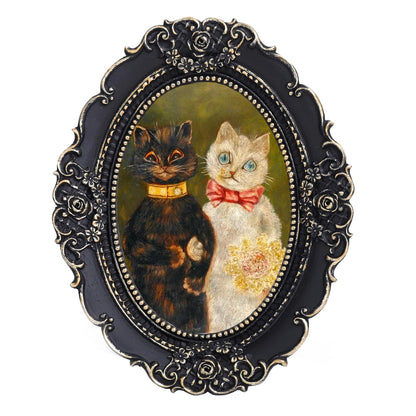 Vintage Oval Cat Picture Frame